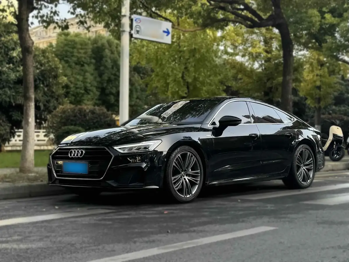 2023 Audi A7 2.0T 265HP L4 7DCT