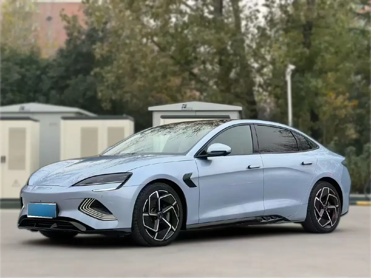 2023 BYD Seal BEV 82.5KWH