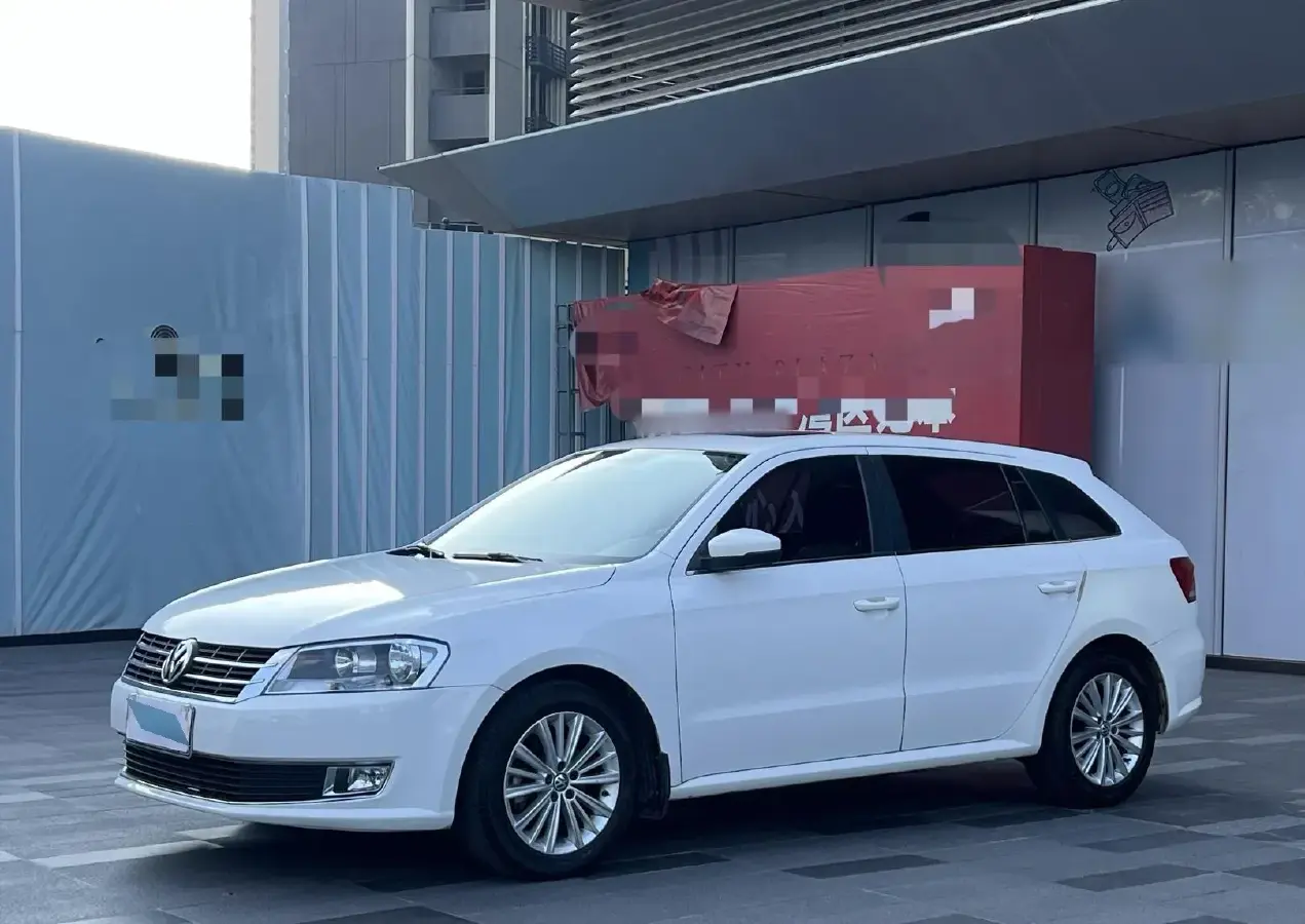 2013 Volkswagen Gran Lavida 1.6L 110HP L4 6AT