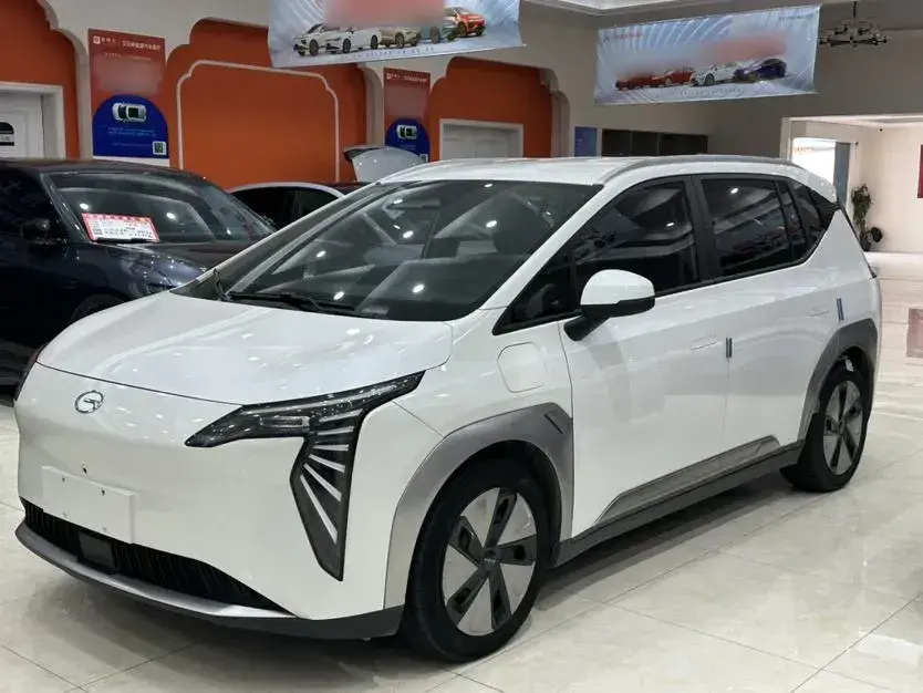 2022 Aion Y BEV 63.983KWH