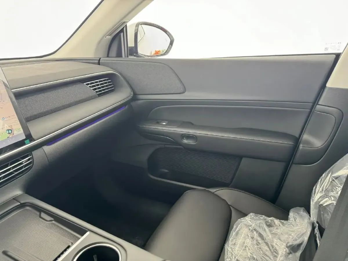 2023 Xpeng G6 BEV 66KWH,autocango,china used car exporter,china ev exporter,chinese used car exporter,chinese used ev exporter