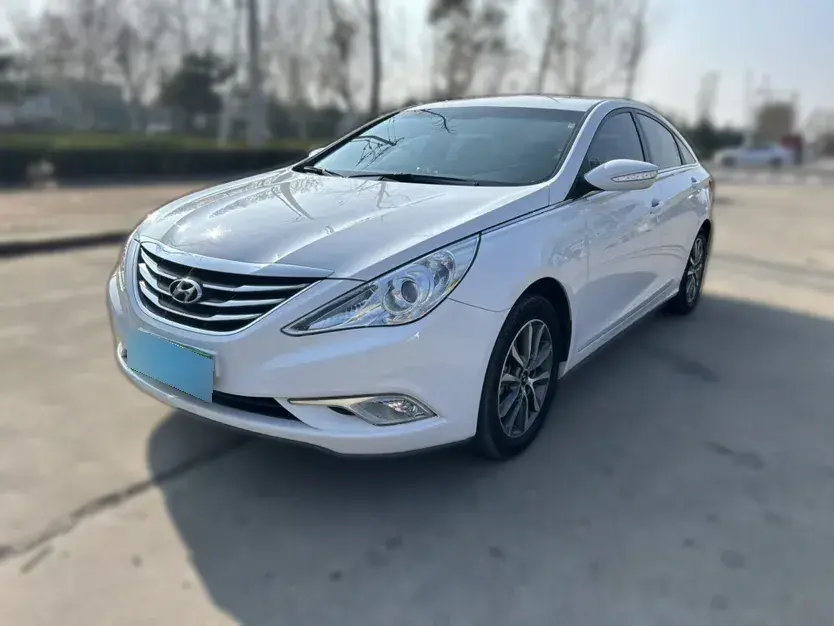 2013 Hyundai Sonata 2.0L 162HP L4 6AT