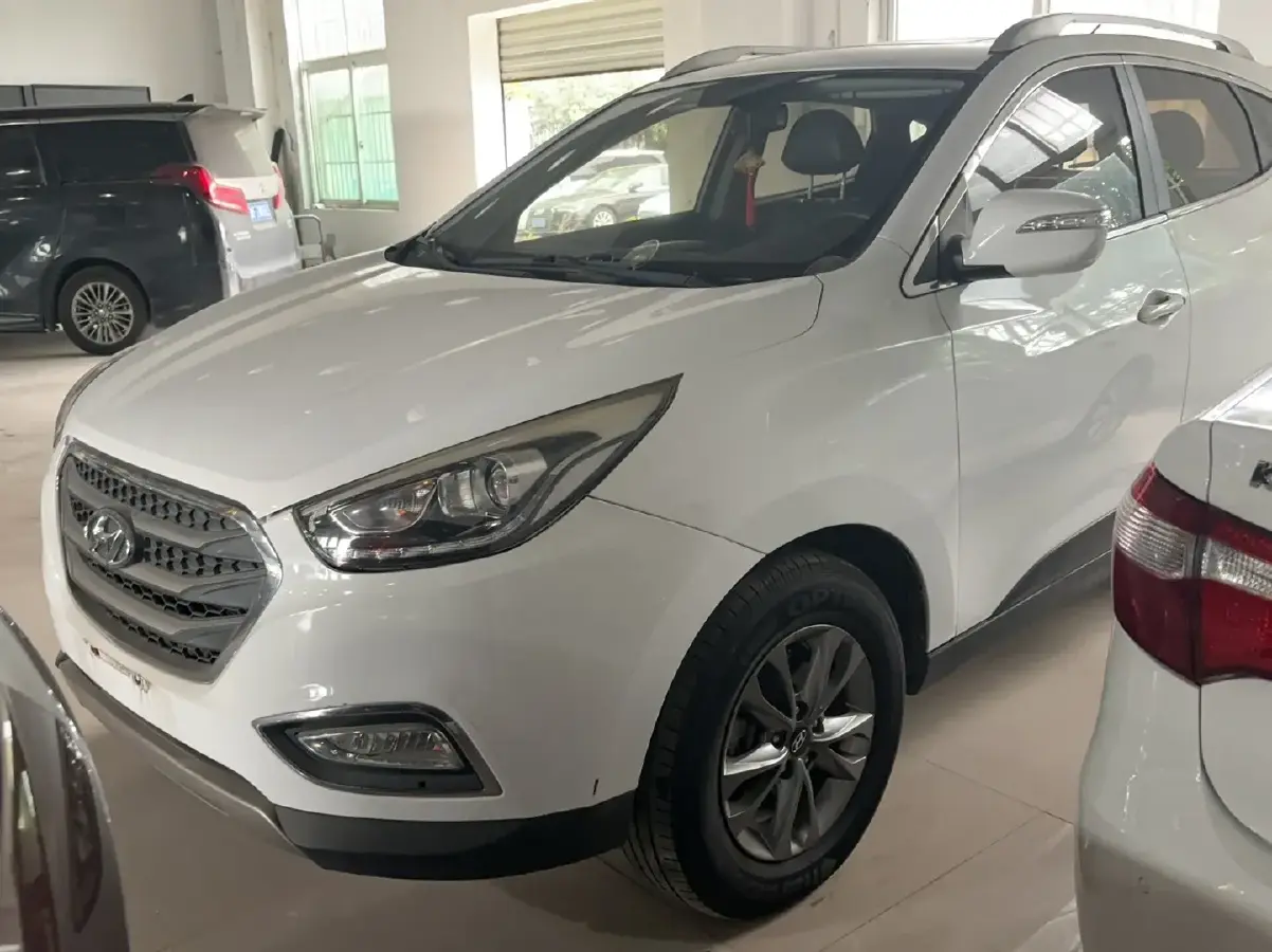 2013 Hyundai ix35 2.0L 165HP L4 6AT