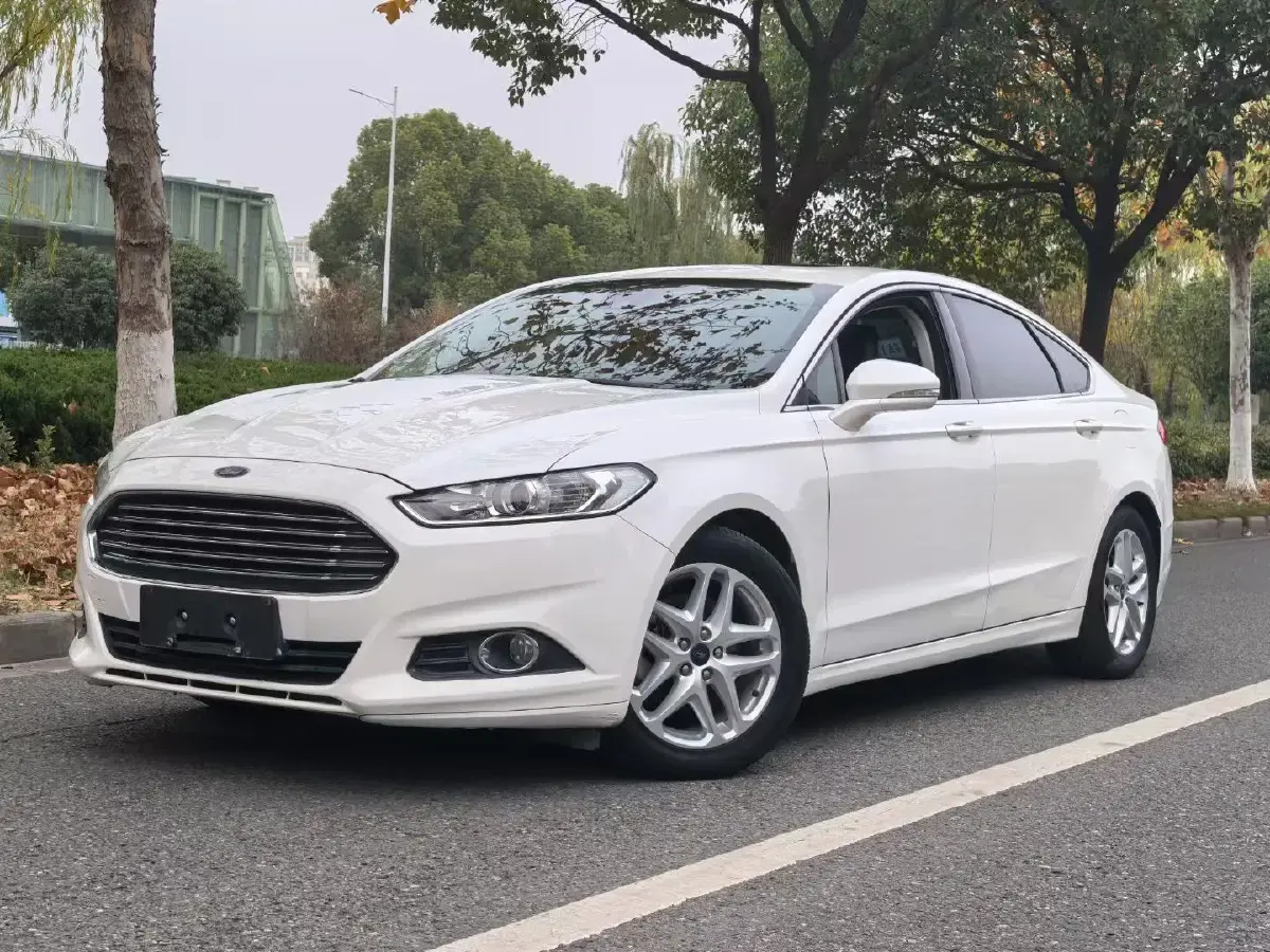 2013 Ford Mondeo 1.5T 181HP L4 6AT