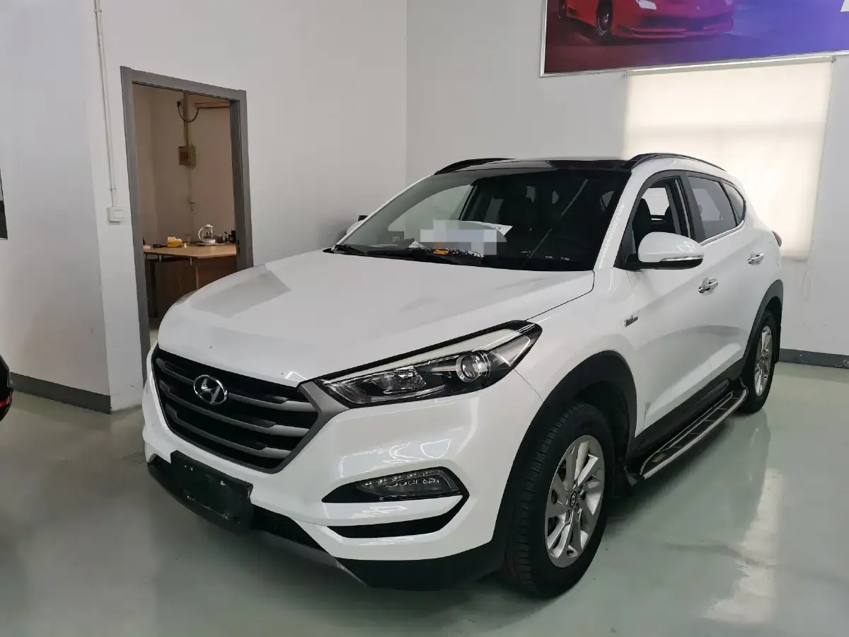 2015 Hyundai Tucson 1.6T 177HP L4 7DCT