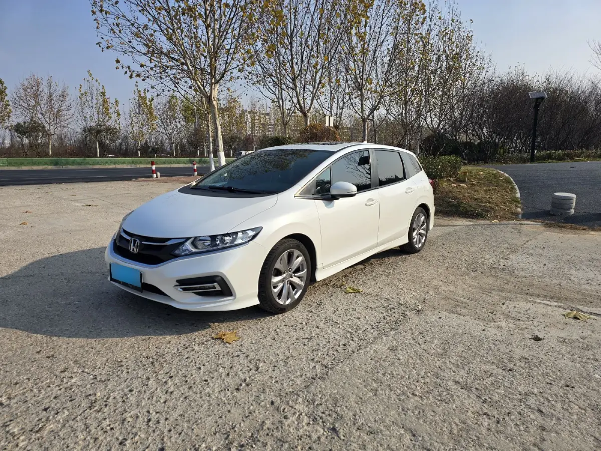 2017 Honda Jade 1.8L 141HP L4 5AT