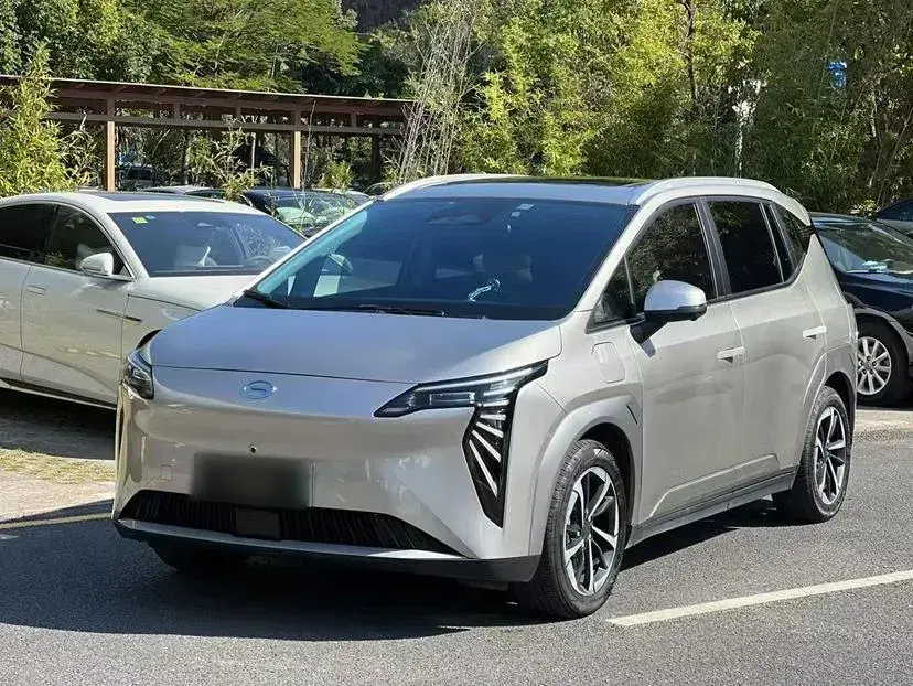 2023 Aion Y BEV 61.7KWH