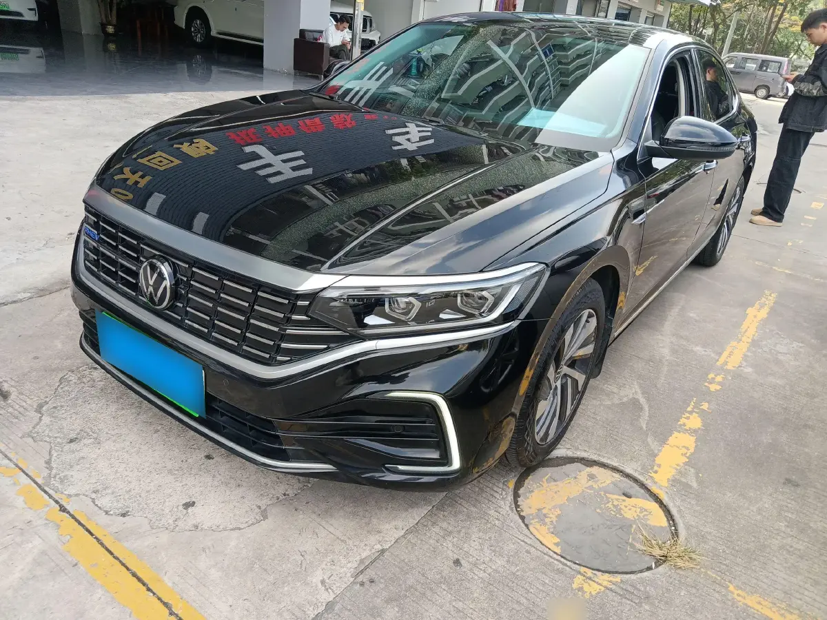 2022 Volkswagen Passat 1.4T 150HP L4 6DCT PHEV 13KWH