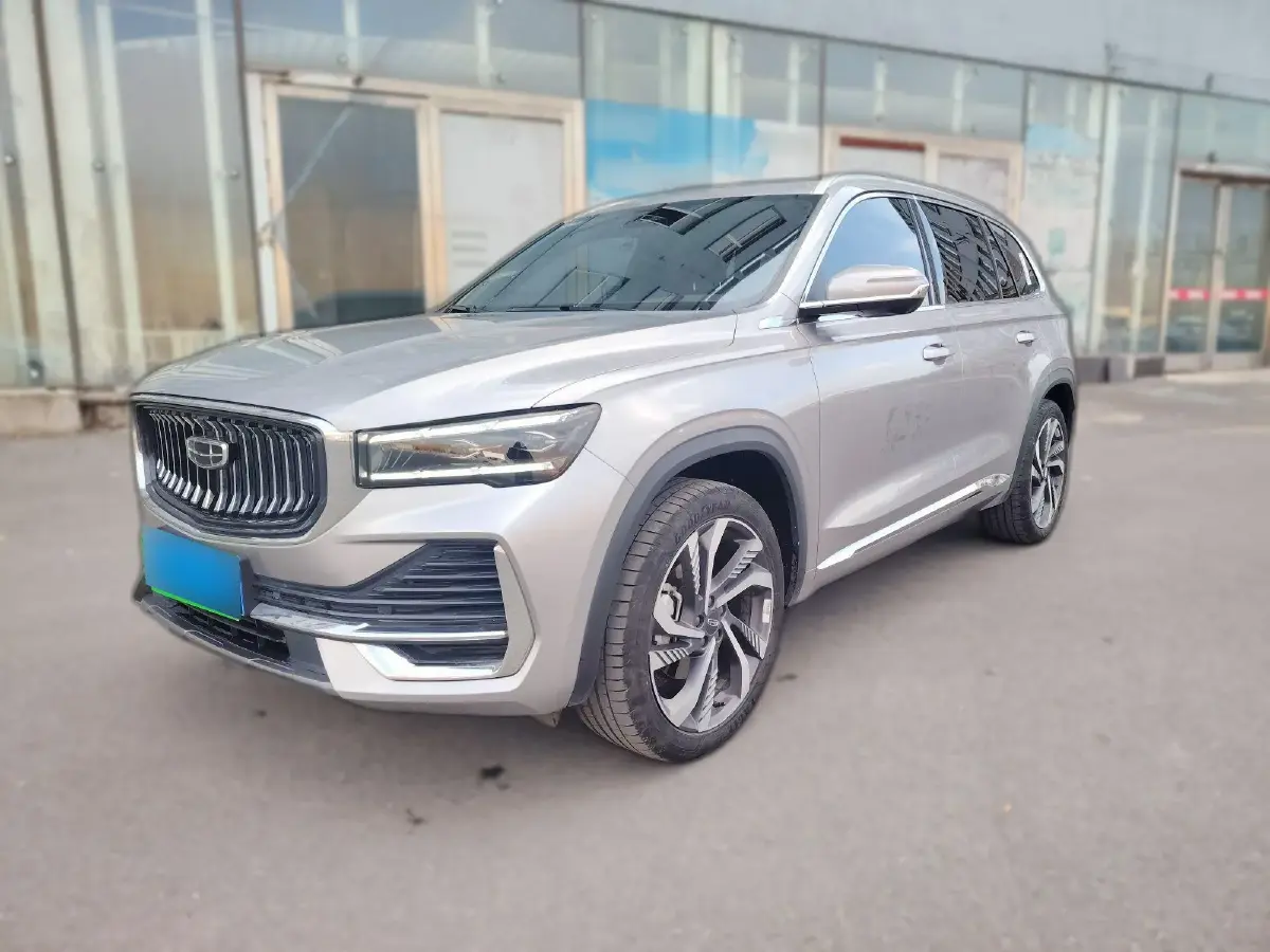 2023 Geely Monjaro 2.0T 238HP L4 8AT