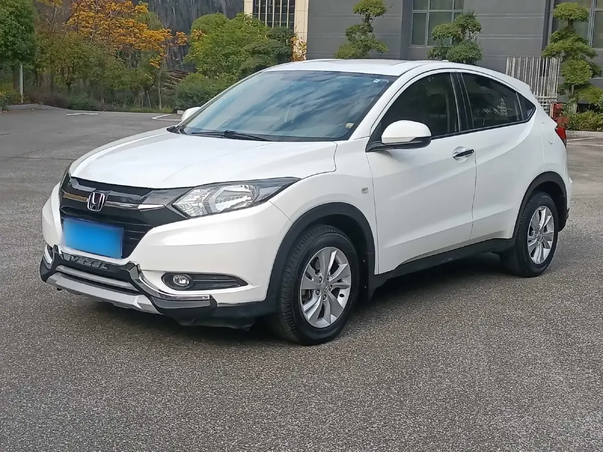 2015 Honda Vezel 1.5L 131HP L4 CVT