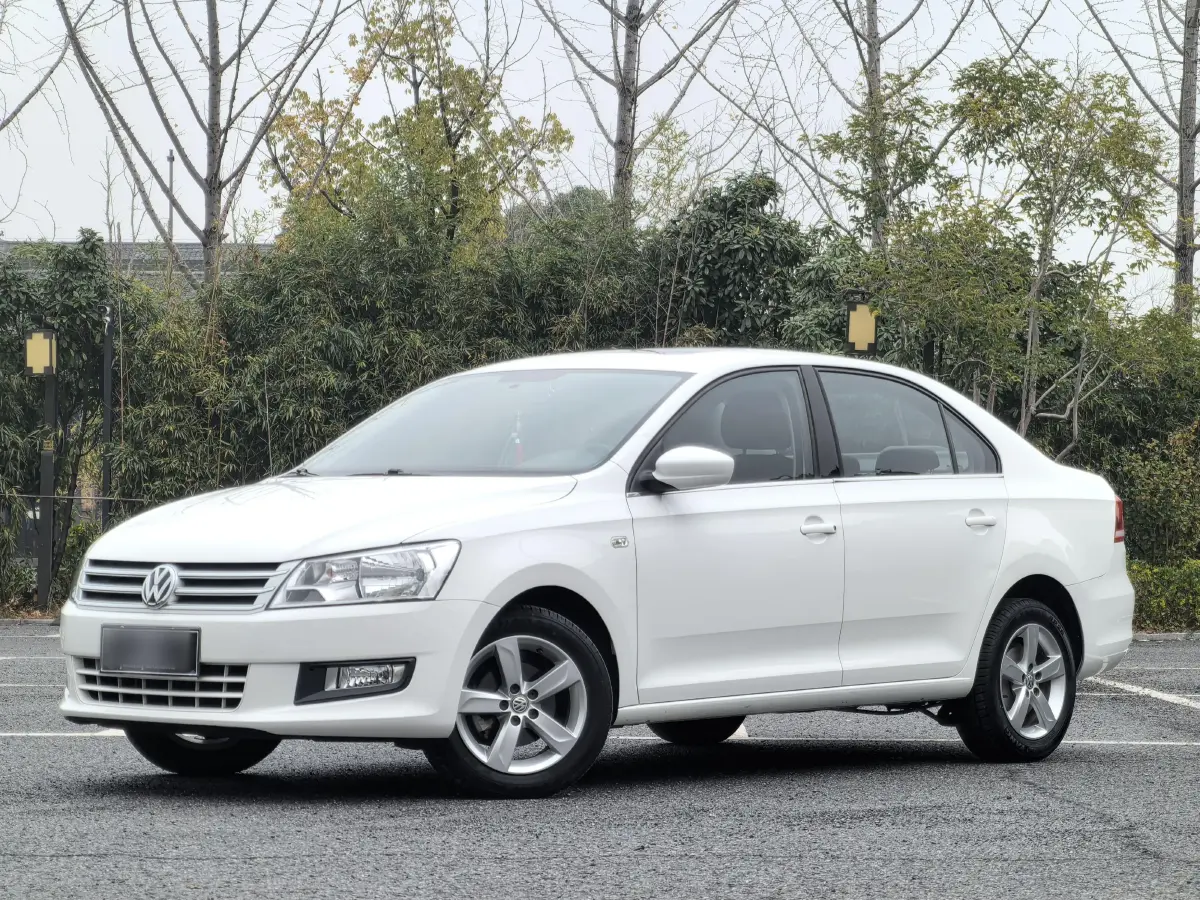 2015 Volkswagen Santana 1.6L 110HP L4 6AT
