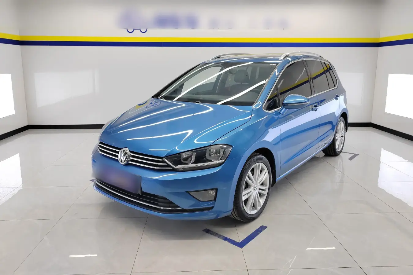 2016 Volkswagen Golf Sportsvan 1.4T 131HP L4 7DCT