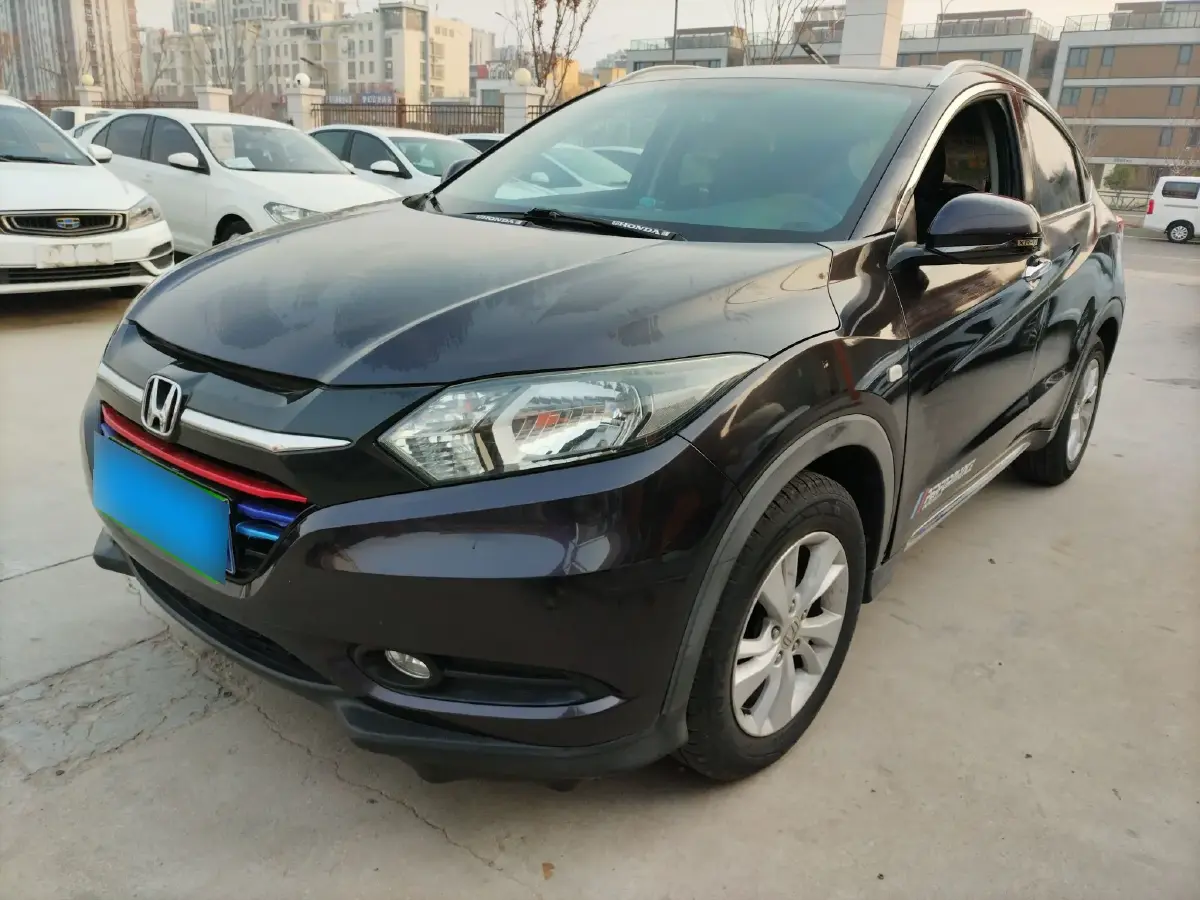 2017 Honda Vezel 1.5L 131HP L4 CVT
