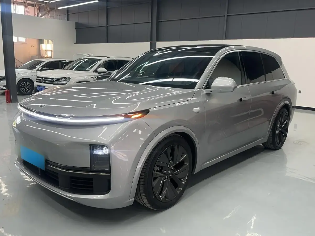 2023 Li L8 Range Extended 154HP REEV 40.9KWH