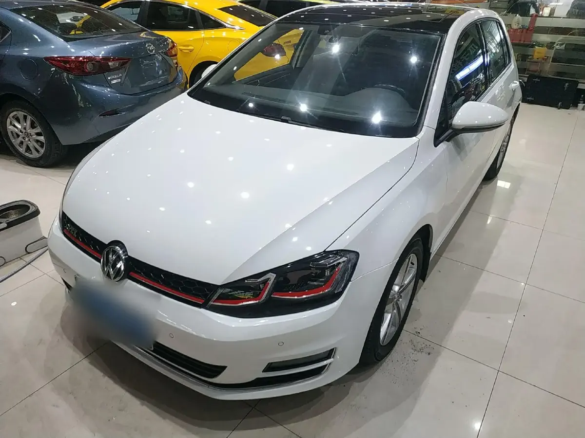 2015 Volkswagen Golf 1.4T 131HP L4 7DCT
