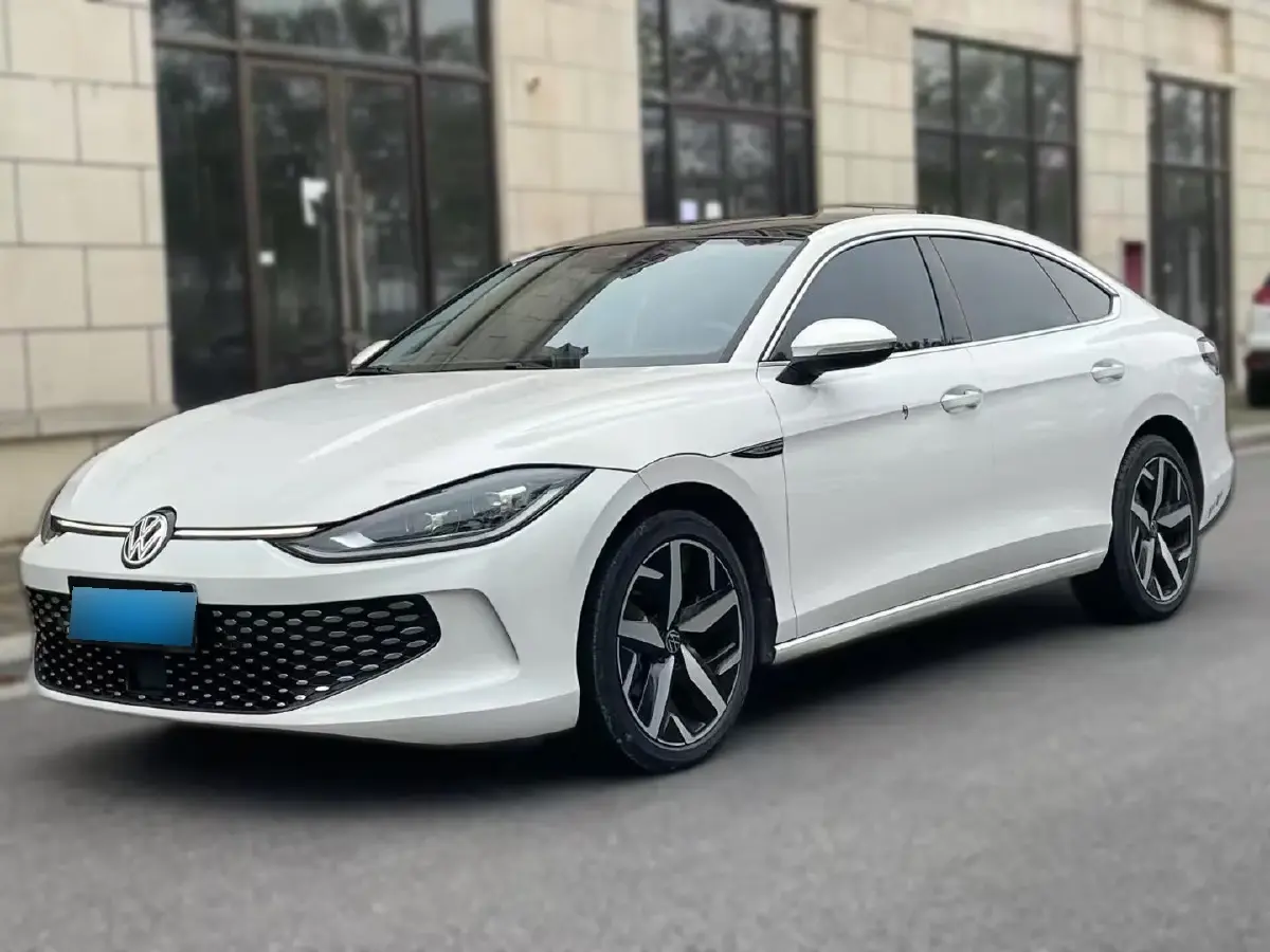 2025 Volkswagen Lamando 1.4T 150HP L4 7DCT