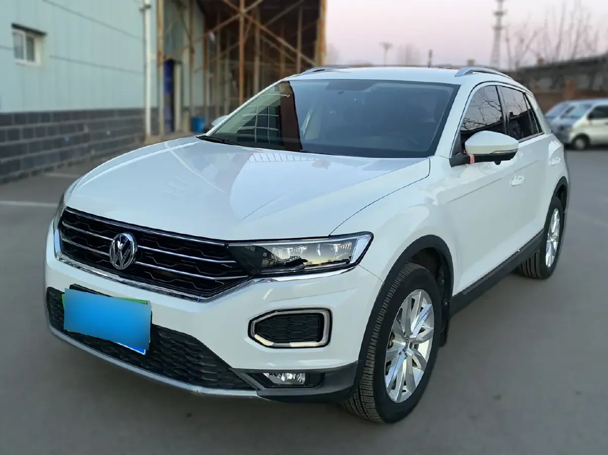 2018 Volkswagen T-Roc 1.4T 150HP L4 7DCT