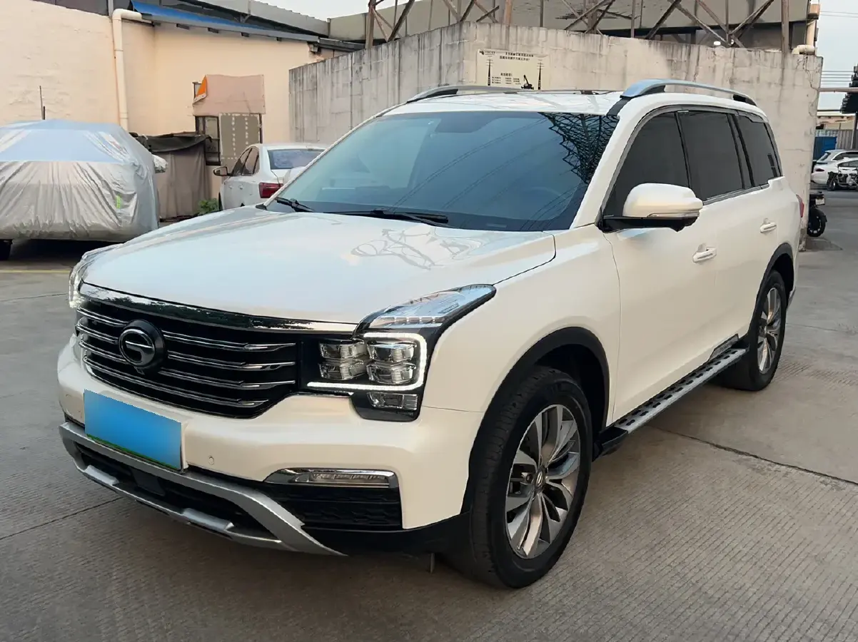 2017 GAC Trumpchi GS8 2.0T 201HP L4 6AT