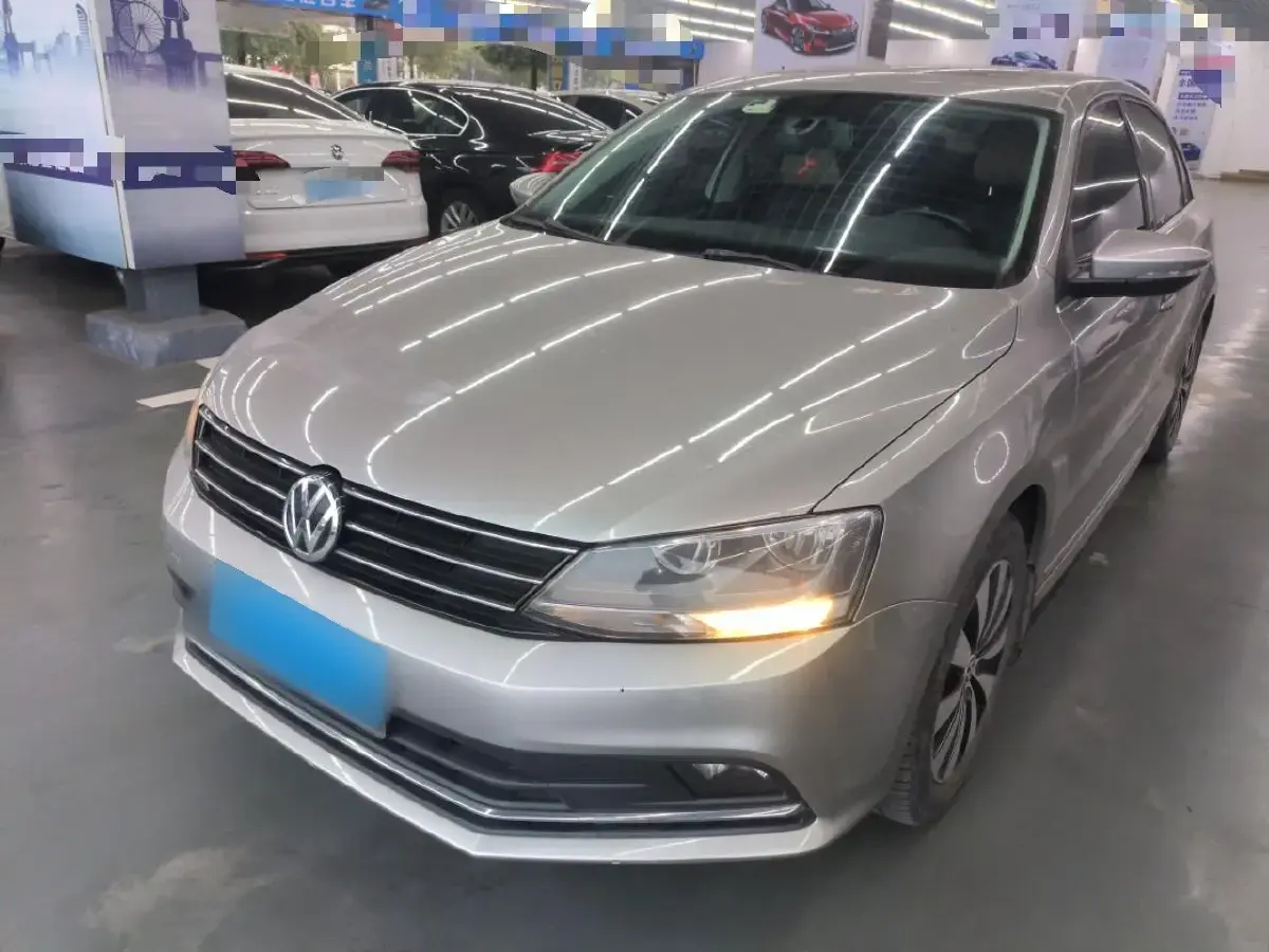 2017 Volkswagen Sagitar 1.6L 110HP L4 6AT
