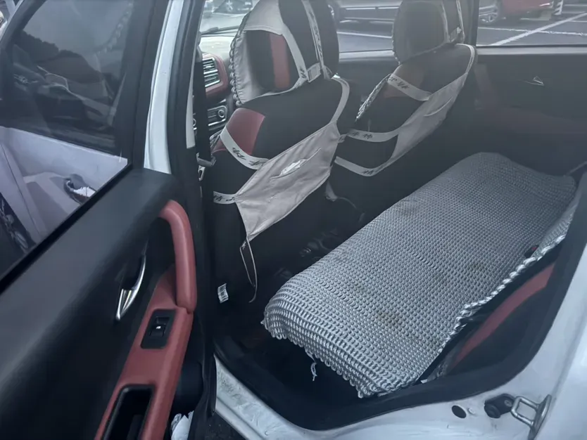 2017 JAC Refine S2mini 1.3L 99HP L4 5MT,autocango,china used car exporter,china ev exporter,chinese used car exporter,chinese used ev exporter