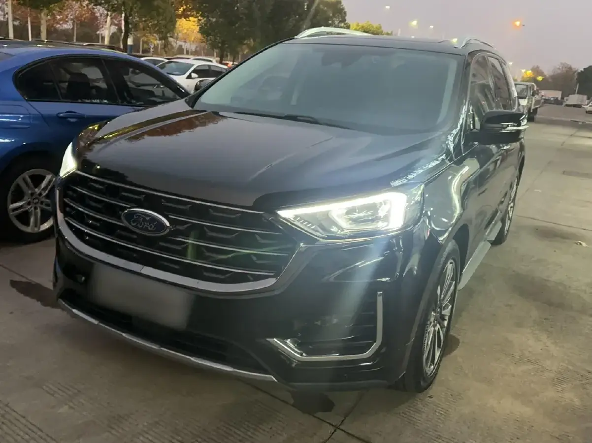 2021 Ford Edge 2.0T 245HP L4 8AT