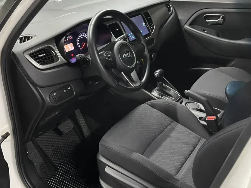 2013 Kia Carens 2.0L 152HP L4 6AT,autocango,china used car exporter,china ev exporter,chinese used car exporter,chinese used ev exporter