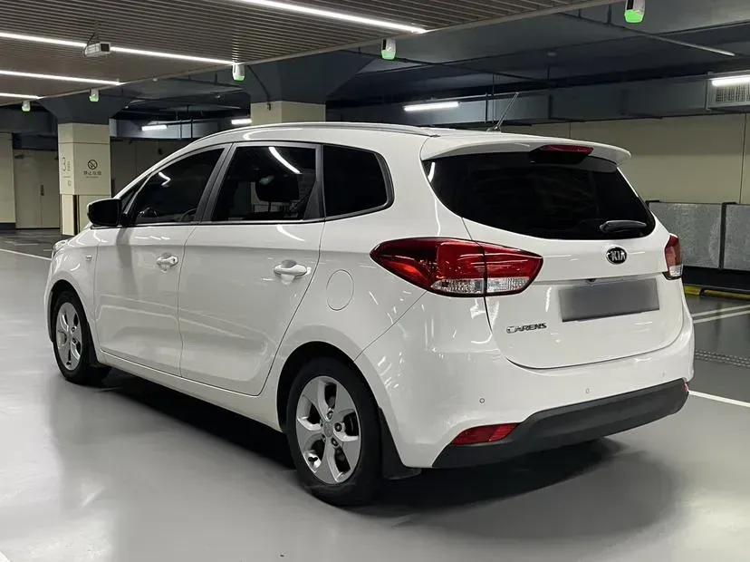 2013 Kia Carens 2.0L 152HP L4 6AT,autocango,china used car exporter,china ev exporter,chinese used car exporter,chinese used ev exporter