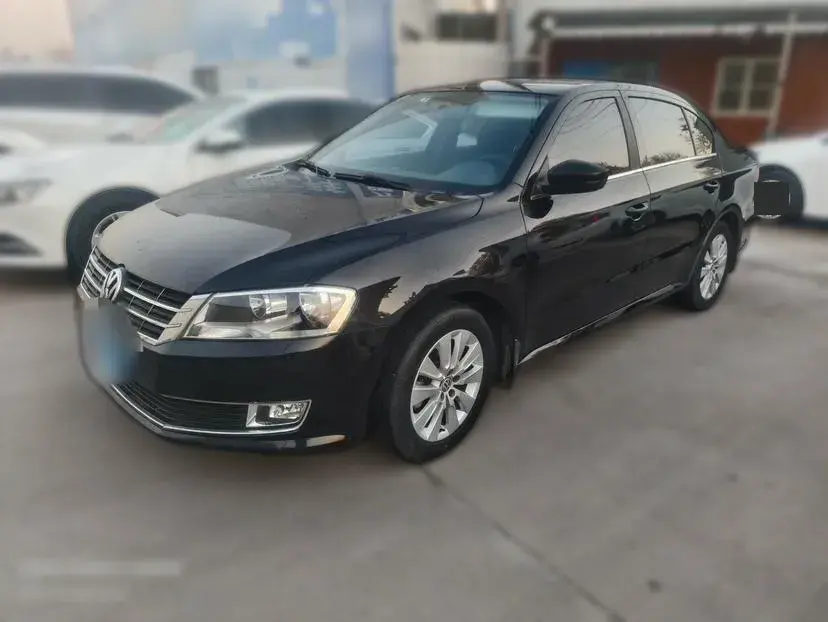 2013 Volkswagen Lavida 1.6L 110HP L4 5MT