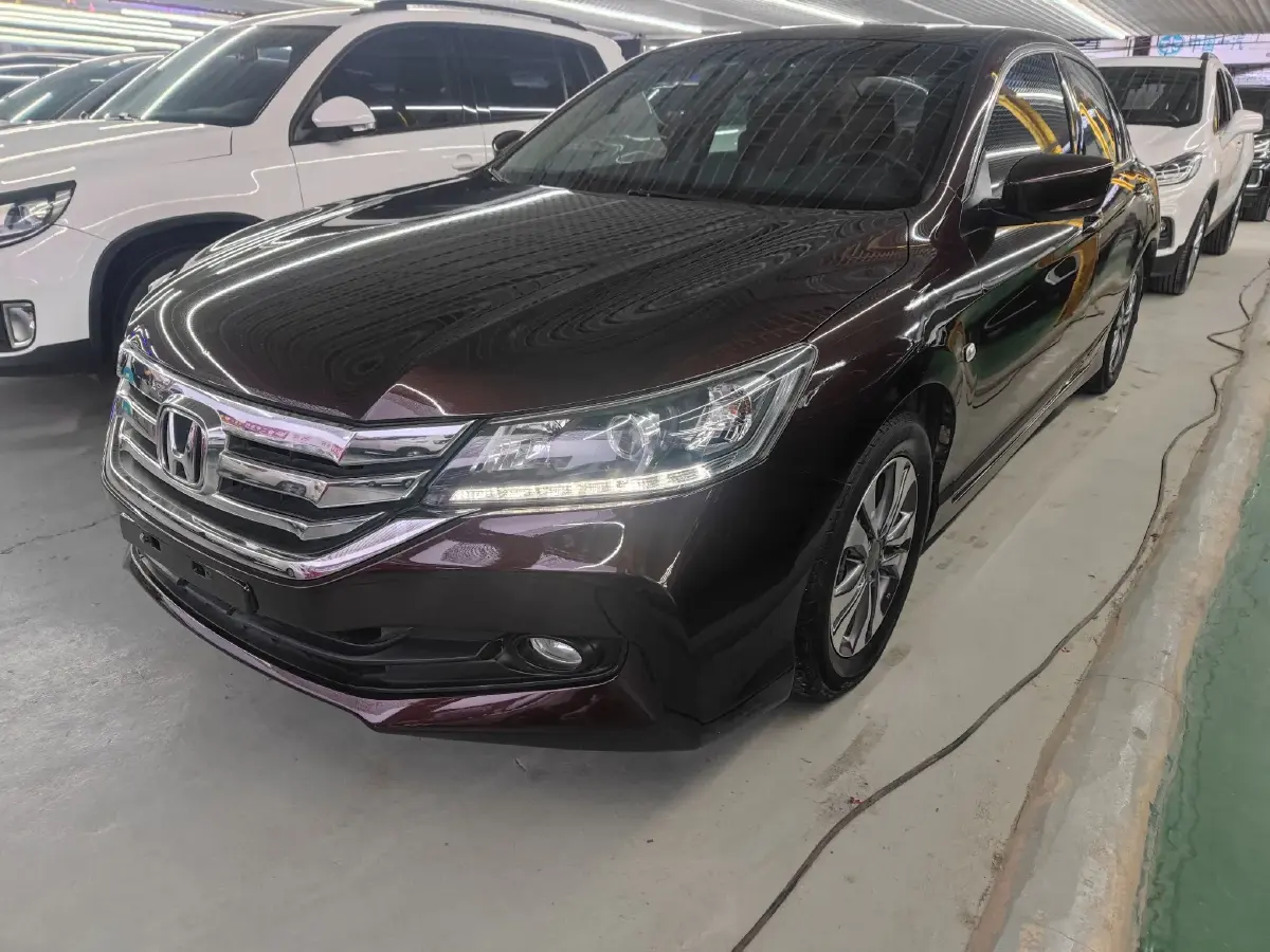 2014 Honda Accord 2.0L 155HP L4 CVT