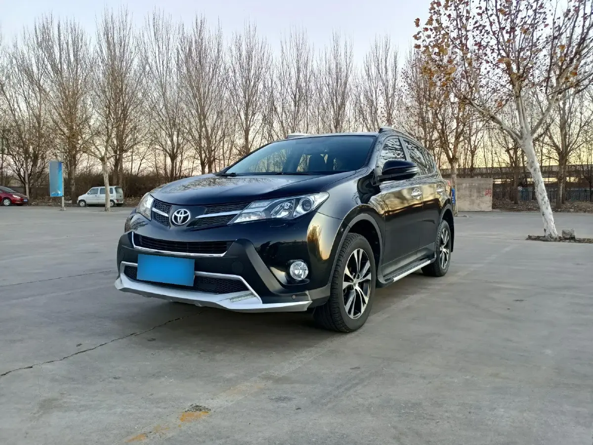 2015 Toyota RAV4 2.5L 180HP L4 6AT