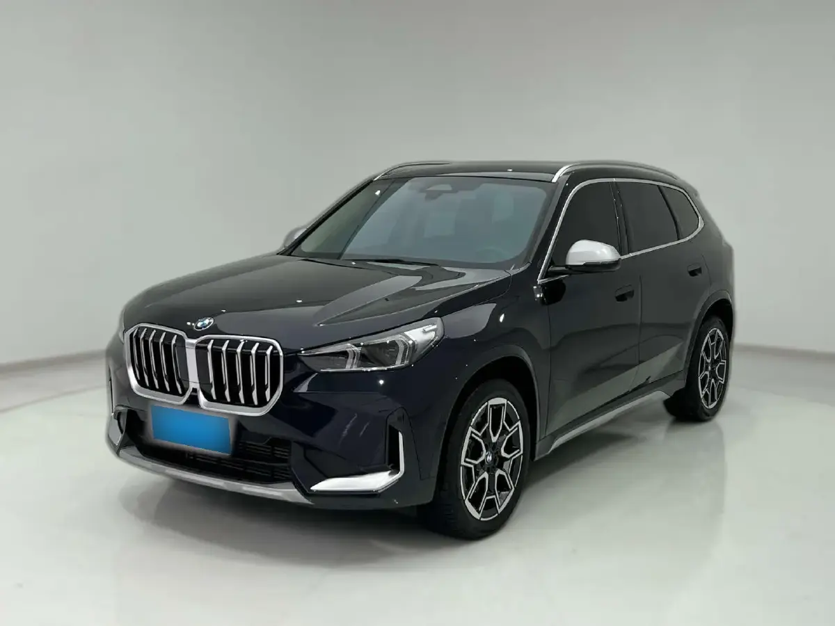 2023 BMW X1 2.0T 204HP L4 7DCT