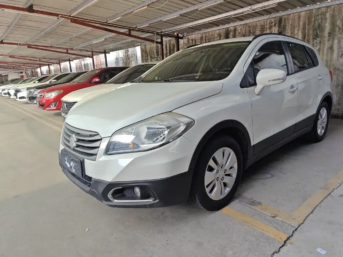 2015 Suzuki S-cross 1.6L 122HP L4 CVT