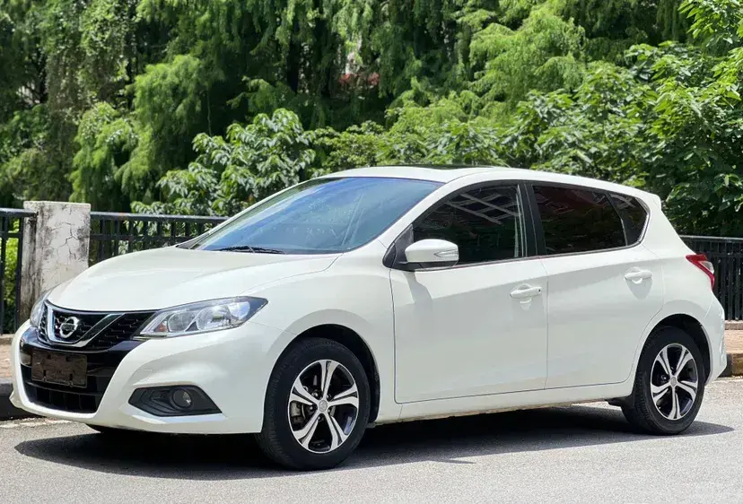 2016 Nissan Tiida 1.6L 126HP L4 CVT