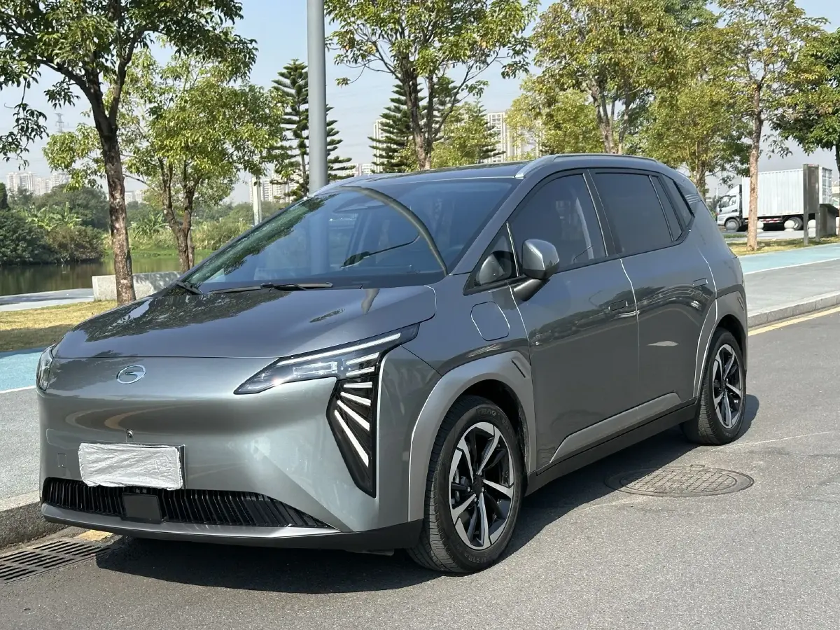 2023 Aion Y BEV 61.7KWH
