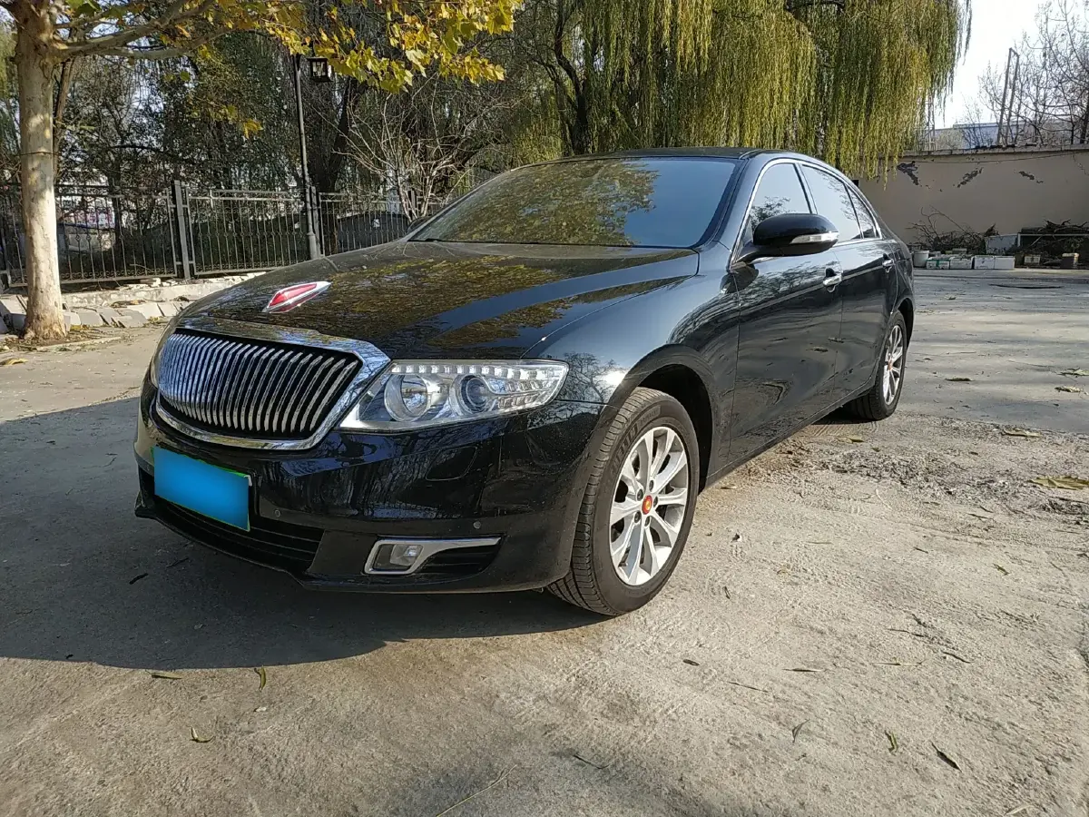 2015 HongQi H7 2.0T 204HP L4 6AT