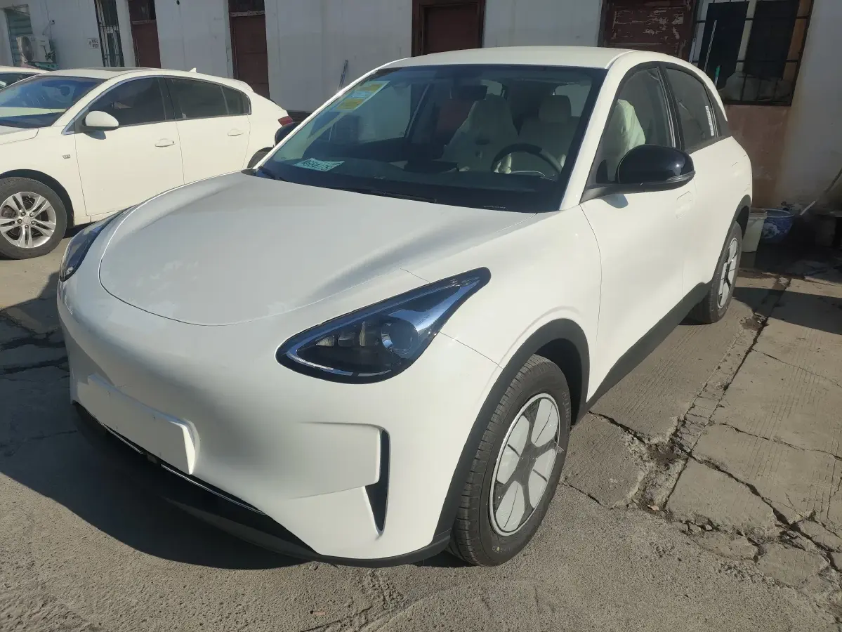 2025 Geely XingYuan BEV 30.12KWH