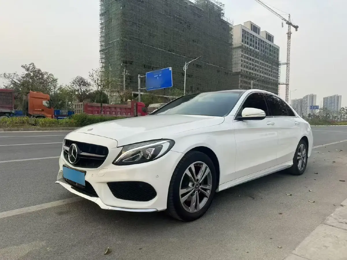 2017 Mercedes-Benz C Class 2.0T 184HP L4 9AT