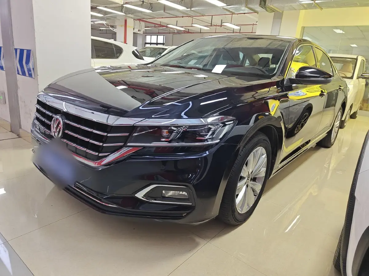 2020 Volkswagen Passat 2.0T 186HP L4 7DCT