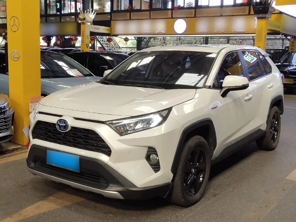 2022 Toyota RAV4 2.5L 178HP L4 E-CVT Hybrid