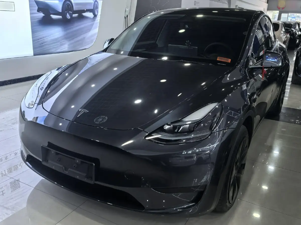 2024 Tesla Model Y BEV 60KWH