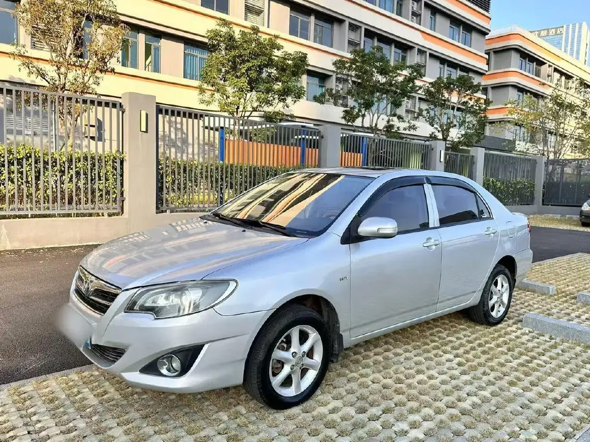 2013 Toyota Corolla 1.6L 120HP L4 4AT