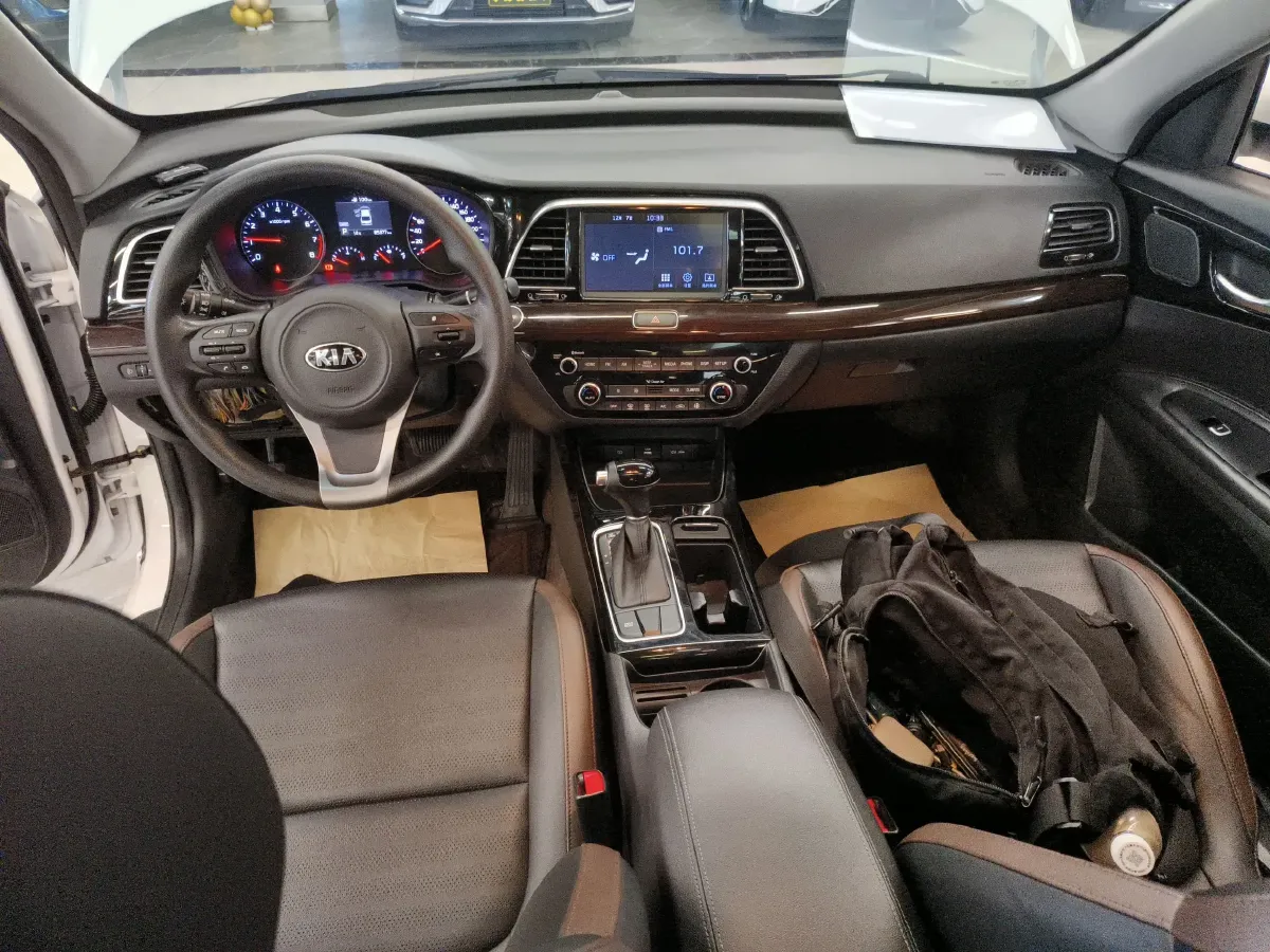 2017 Kia Cachet 1.8L 143HP L4 6AT,autocango,china used car exporter,china ev exporter,chinese used car exporter,chinese used ev exporter