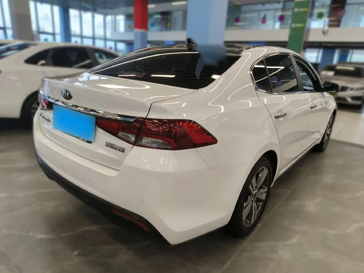 2017 Kia Cachet 1.8L 143HP L4 6AT,autocango,china used car exporter,china ev exporter,chinese used car exporter,chinese used ev exporter