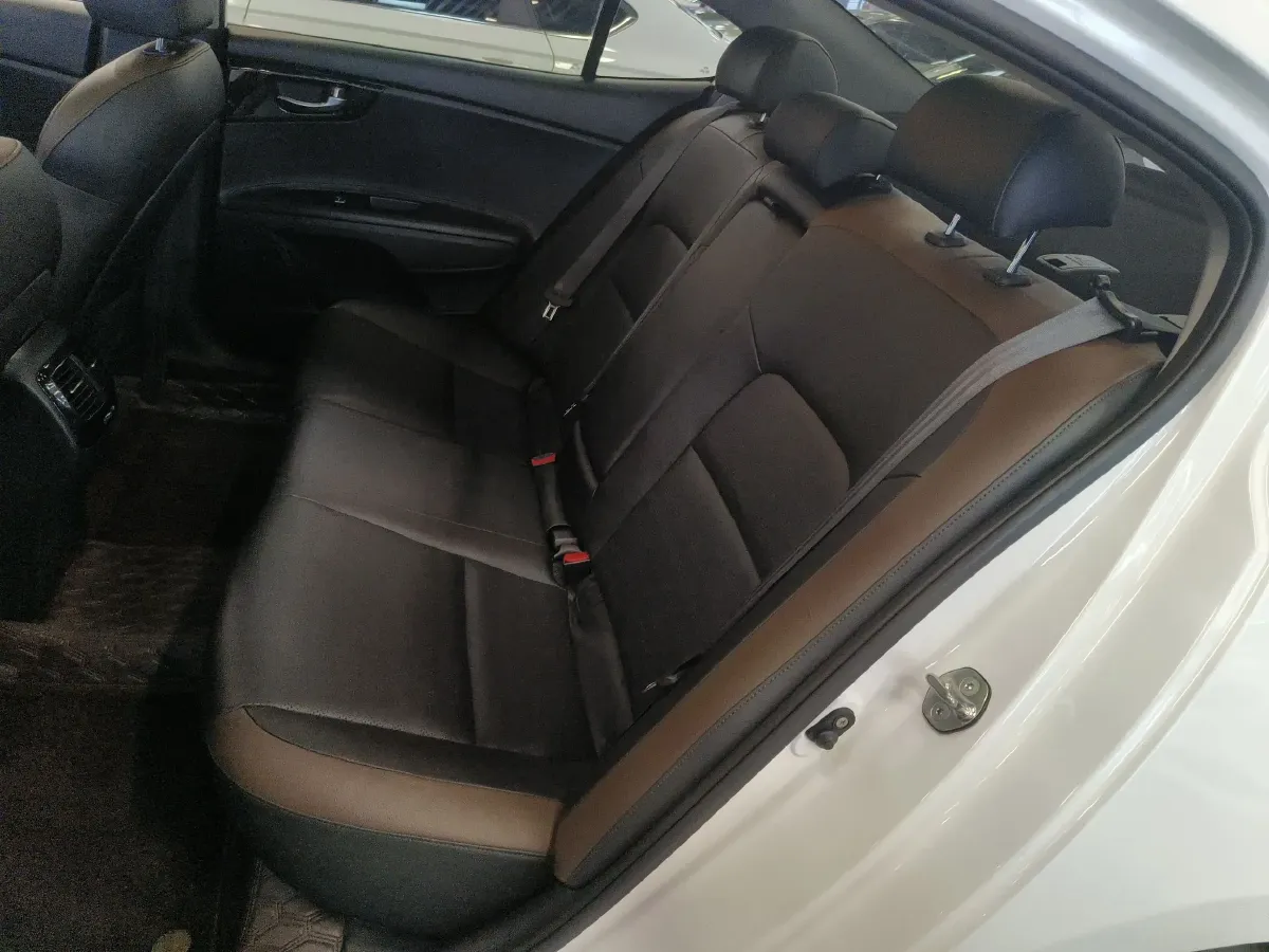 2017 Kia Cachet 1.8L 143HP L4 6AT,autocango,china used car exporter,china ev exporter,chinese used car exporter,chinese used ev exporter