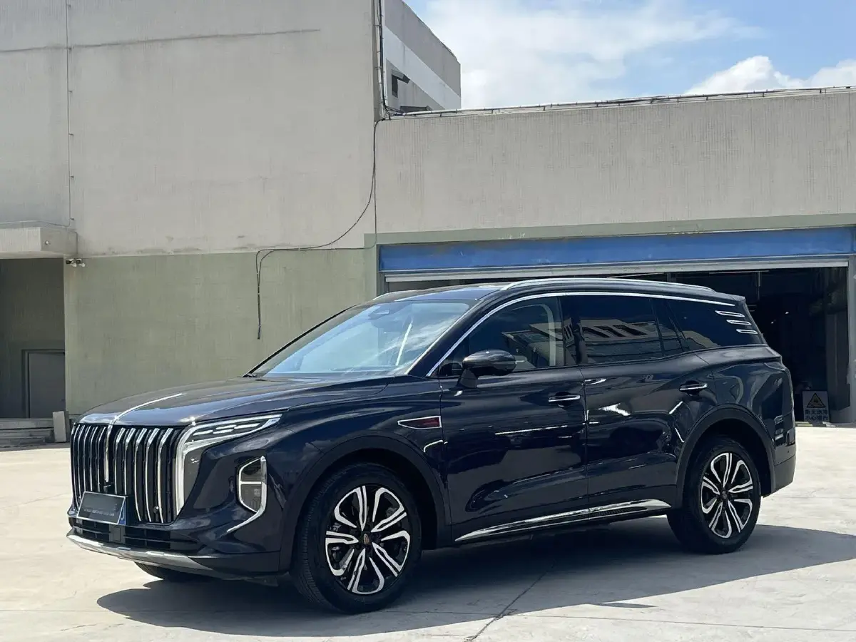 2023 HongQi HS7 2.0T 252HP L4 8AT