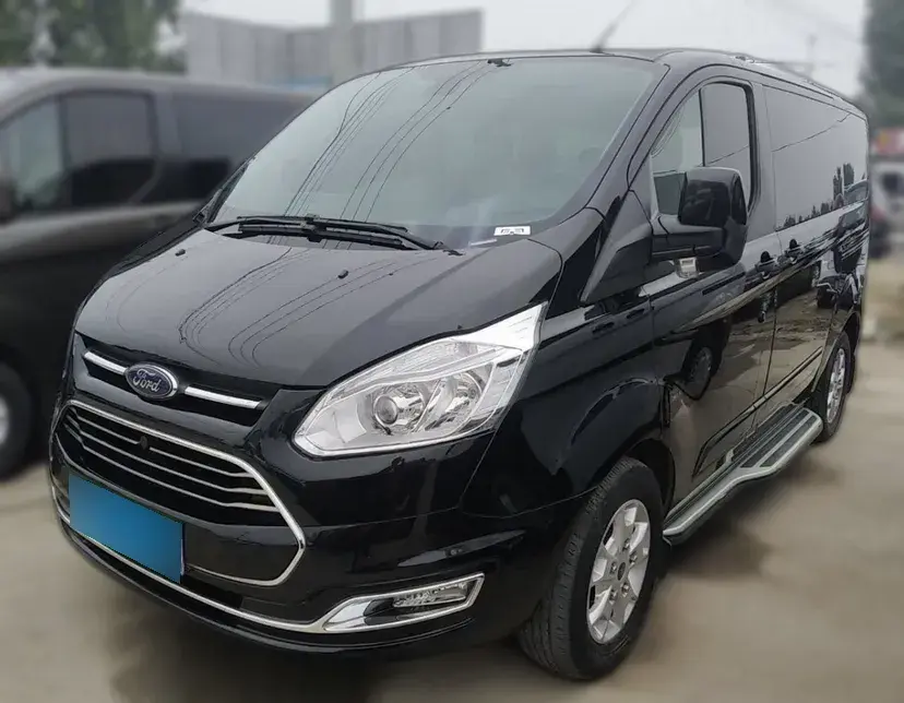 2017 Ford Tourneo 2.0T 203HP L4 6AT