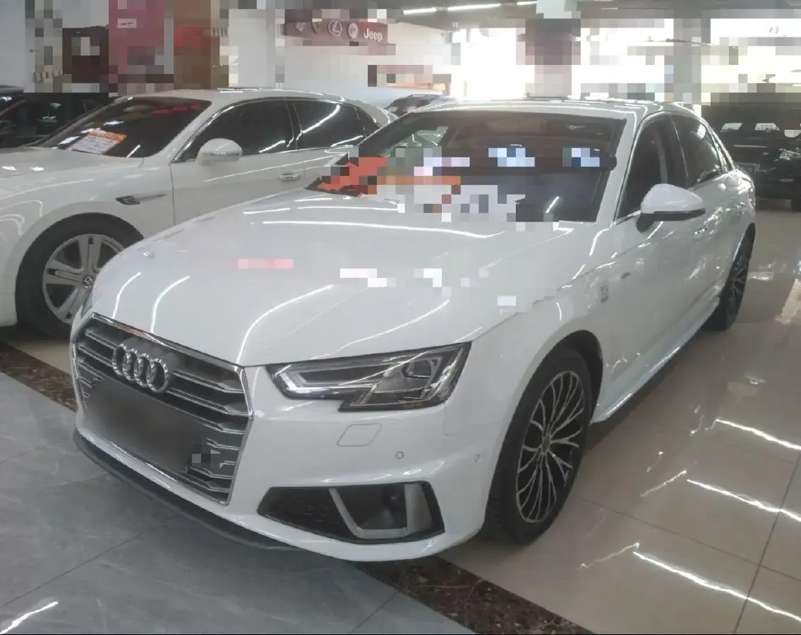2019 Audi A4L 2.0T 190HP L4 7DCT