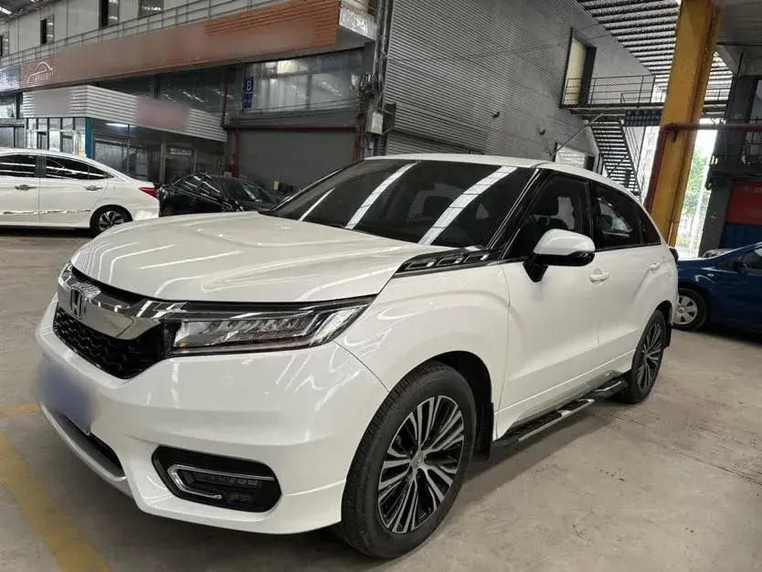 2017 Honda Avancier 2.0T 272HP L4 9AT