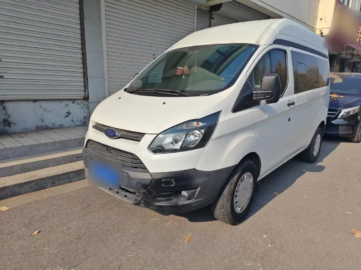 2017 Ford Transit 2.0T 121HP L4 5MT