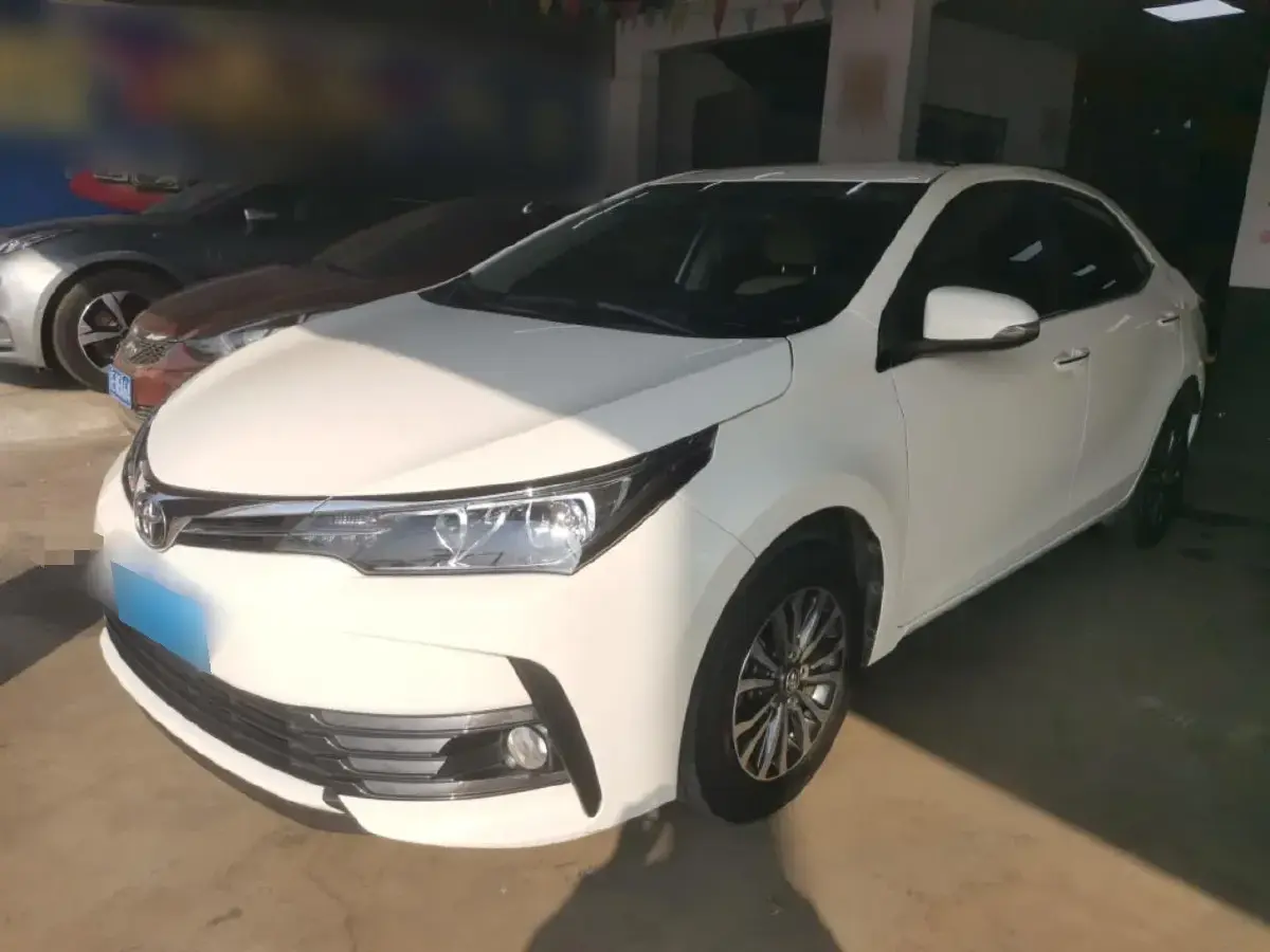 2018 Toyota Corolla 1.2T 116HP L4 CVT